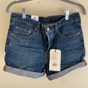 Nwt Levi’s shorts